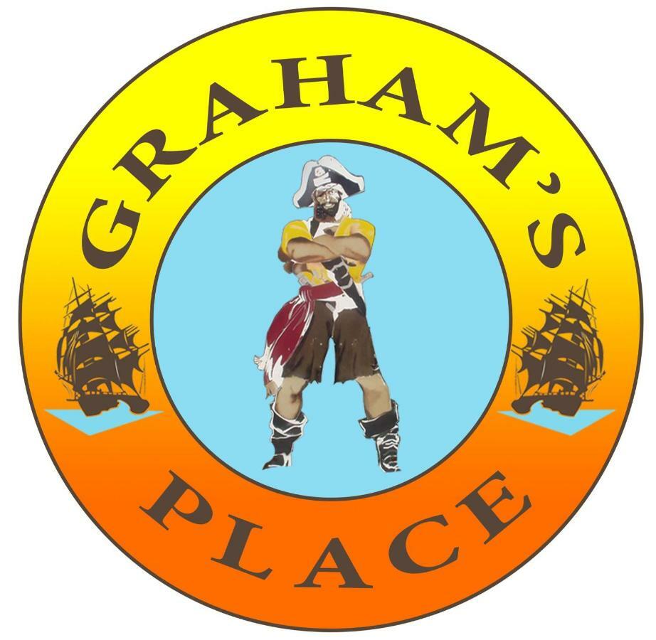 Graham'S Place Guanaja Exterior photo